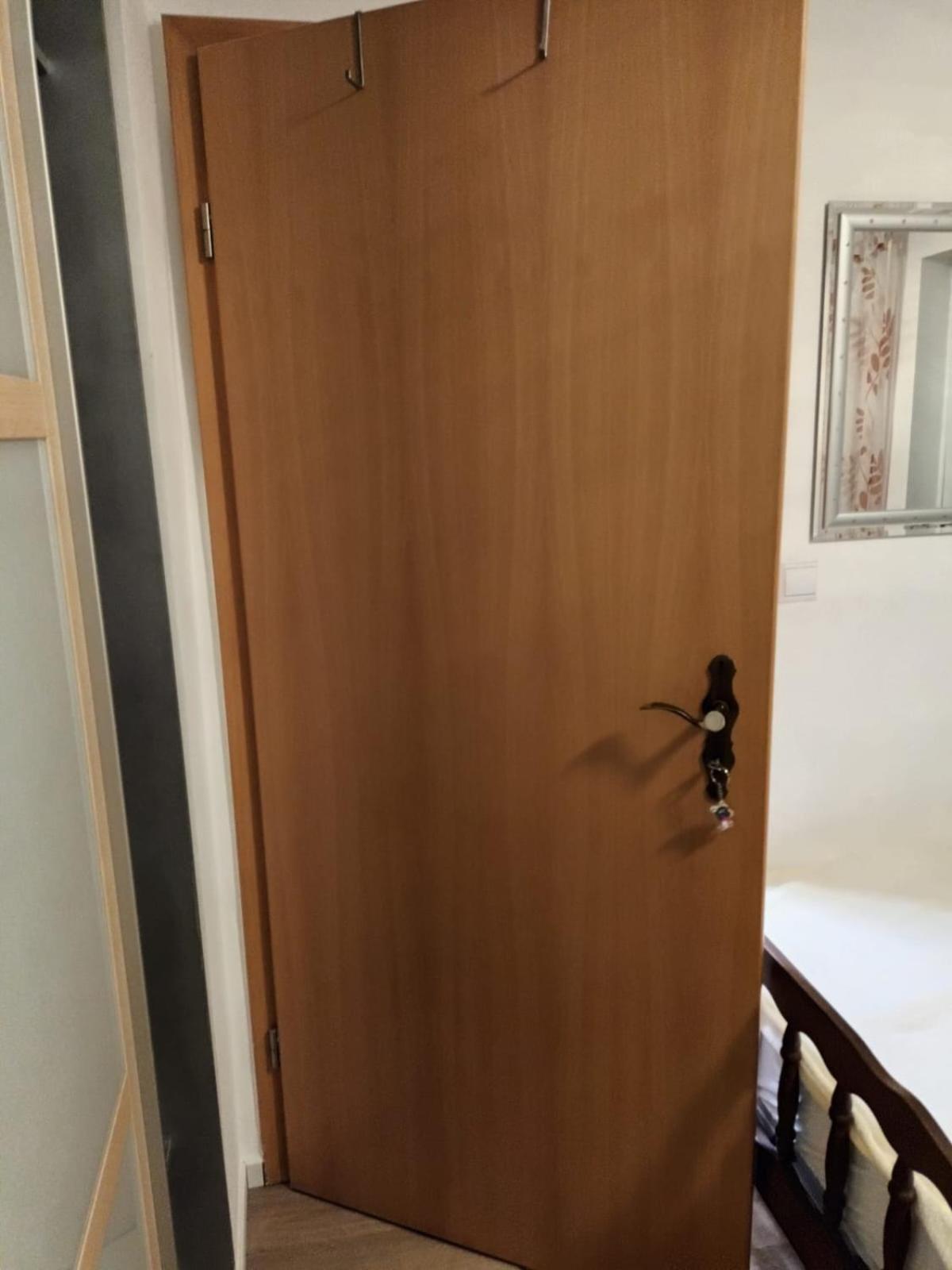 Appartement And Fair In - Messe - *